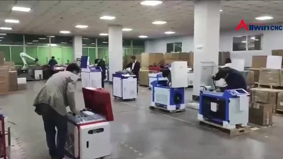 Continuous Laser Welding Rust Removal Derust Handheld Fiber Laser Cleaning Machine 